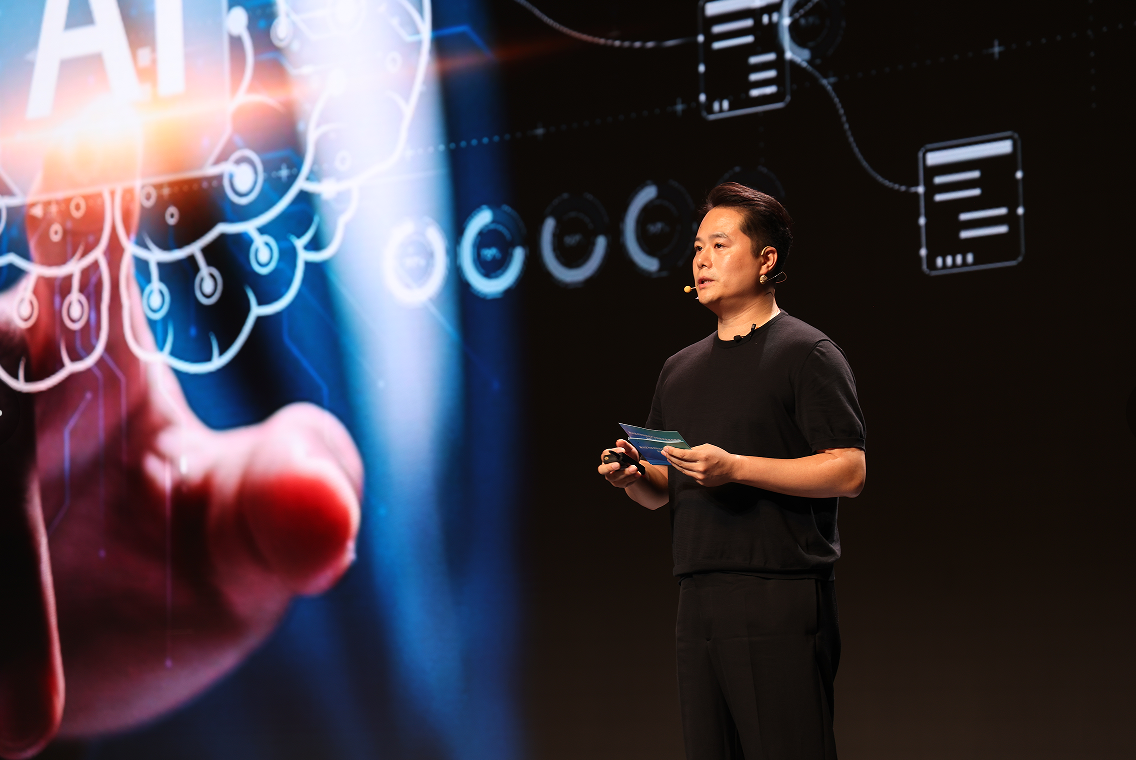 探索具身智能“无人区”！公司董事长孔爱祥、总经理孔辰寰受邀参加萧山区“两新”融合推进新型工业化大会